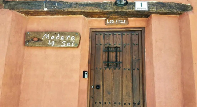 Casa Rural Madera y Sal, Book Hotel  