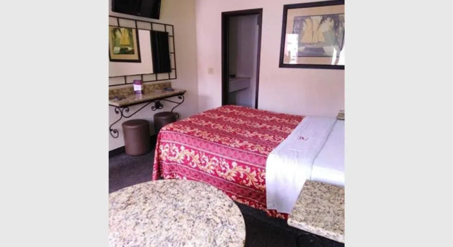 Hotel Descanso Inn, Prenota Hotel Hotel economici a Tijuana