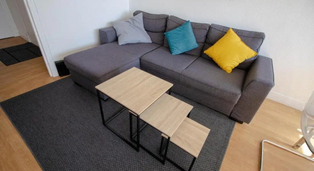 Spacieux appartement avec Balcons, 4 chambres, espace & confort, Centre Gare, Rezerwuj Apartament  