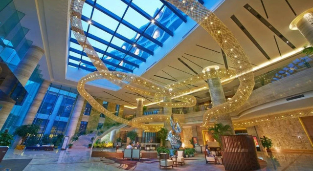 Howard Johnson Hot Spring Resort Wugongshan, Buchen Sie Resort SPA-Hotels in Pingxiang, SPA