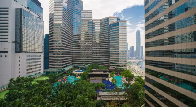 Executive Lounge Access Double room with garden view Renaissance Harbour View Hotel Hong Kong