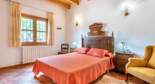 Cas Mestre, Book Hotel Selva 