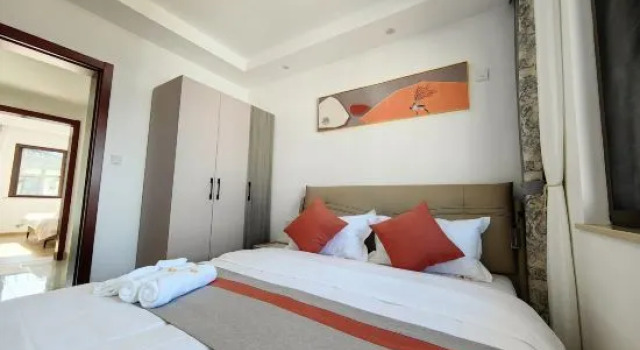 Люкс с 2 комнатами FuJu Holiday Apartment