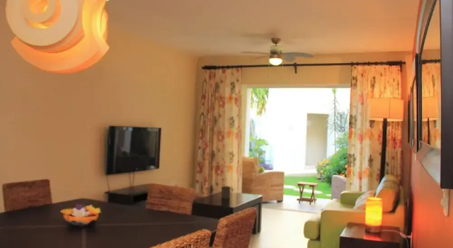 Luna Maya Steps from Coco Beach & 5th Av, Prenota Hotel Hotel a Quintana Roo con parcheggio, Parcheggio