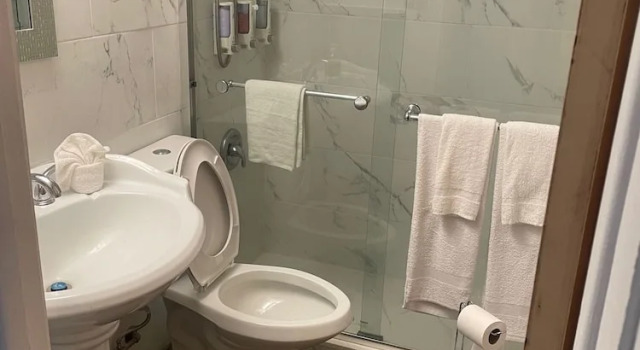 Семейный номер Standard Rolling Pines Golf & Banquet Facility