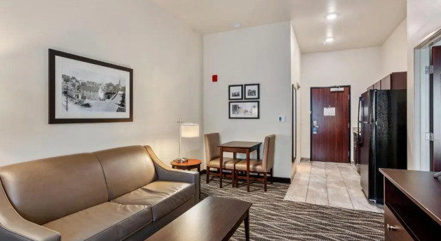 Семейный номер Standard Cobblestone Hotel & Suites - De Pere Green Bay