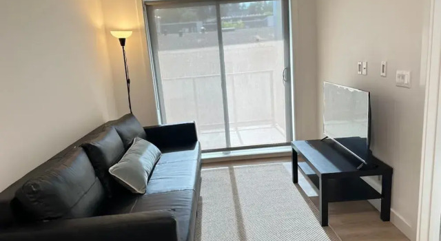 Номер Standard Modern Condo in the Heart of Calgary
