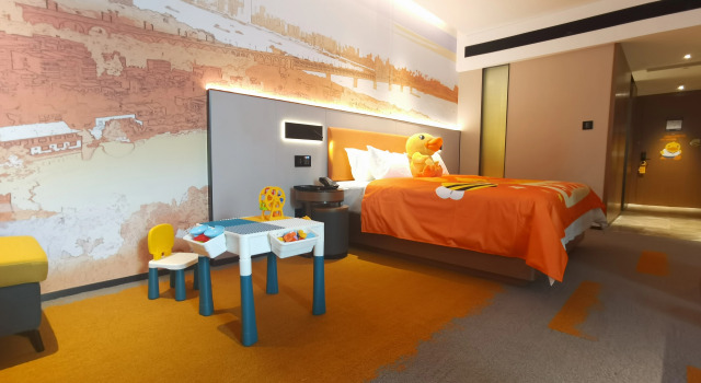 Hilton Hotel by Hampton Wuhan Zhongnan Street Branch, Prenota Hotel Hotel a Hubei con parcheggio, Parcheggio