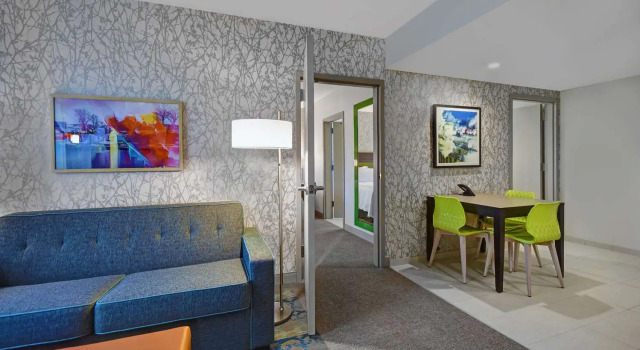 Двухместный люкс c 1 комнатой Home2 Suites By Hilton Utica, Ny