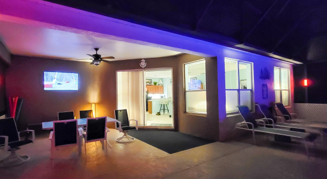 4-Bed Villa with Aquatic Themed Pool & Poolside TV, Kissimmee, US