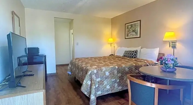 Номер Standard Regency Inn Lakeport