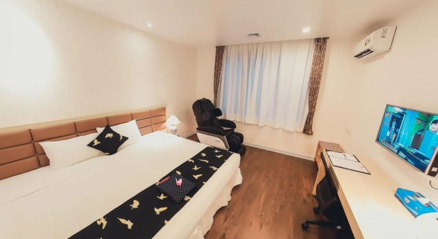 Двухместный номер Premium Momizi Business Hotel