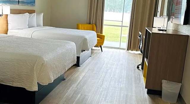 Номер Deluxe Days Inn by Wyndham Ocala North