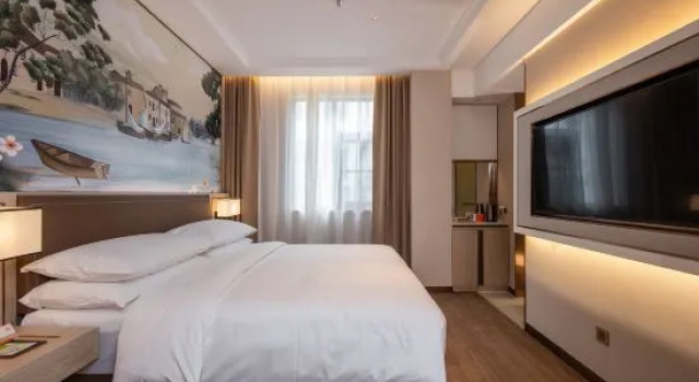 Люкс Deluxe Vienna Hotel (Nanshan Science and Technology Park Wanxiang Tiandi Store)