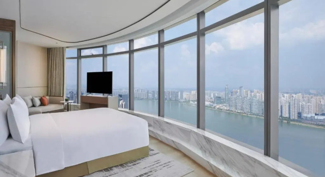 Двухместный номер Premium с видом на реку Hilton Changsha Riverside