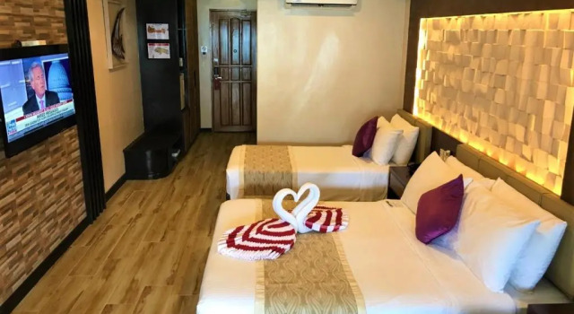 Номер Premier рядом с пляжем Red Coconut Beach Hotel Boracay