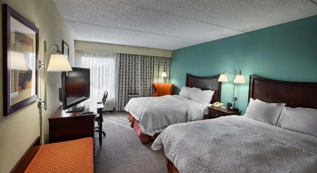 Четырёхместный номер Standard Hampton Inn Raleigh/Garner