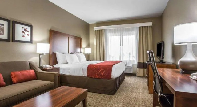 Номер Standard Comfort Suites Victorville-Hesperia