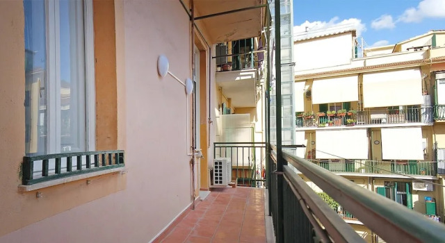 Varental Via Paolo Ii Vatican 3br, Забронировать Апартаменты/квартира Отели Рима с парковкой, рядом с Собор Святого Петра, Парковка