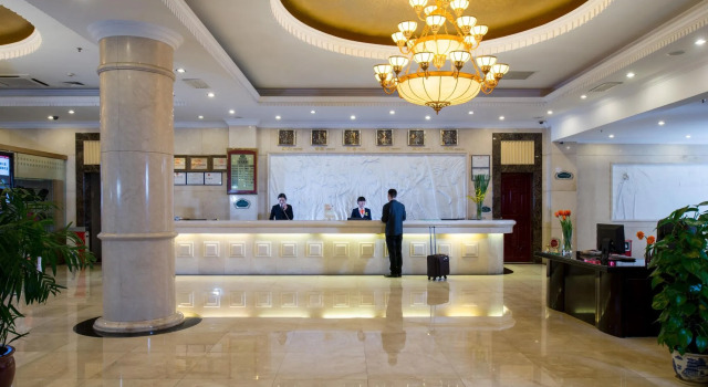 Vienna Hotel Shenzhen Bay, Boek Hotel Hotels in Guangdong met parkeren, Parkeren
