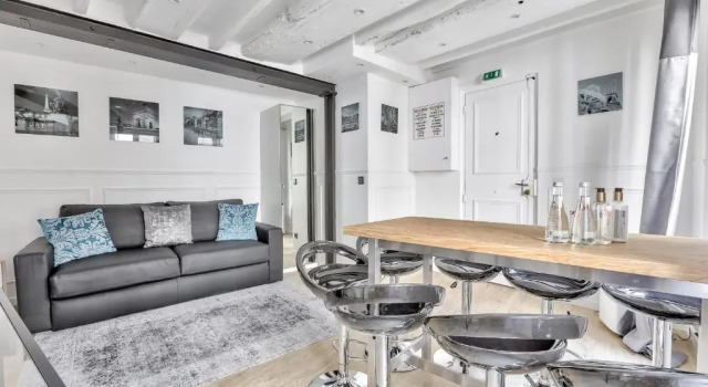 93 - Luxury Flat in Le Marais, Забронировать Отель 3-й округ: Маре Париж, рядом с Станция метро Rambuteau