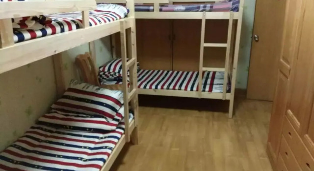 Pujiang Home Lodging Shanxi South Rd, Varaa Hotelli Huangpu 
