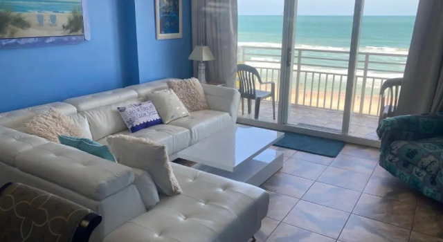 Ocean Walk Resort 911i - 828, Забронировать Курортный отель Отели Дейтона-Бич с парковкой, рядом с Базилика Святого Димитрия, Парковка