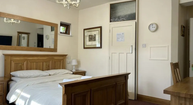 Двухместный номер Deluxe Цокольный этаж Oakwood Bed and Breakfast Heathrow