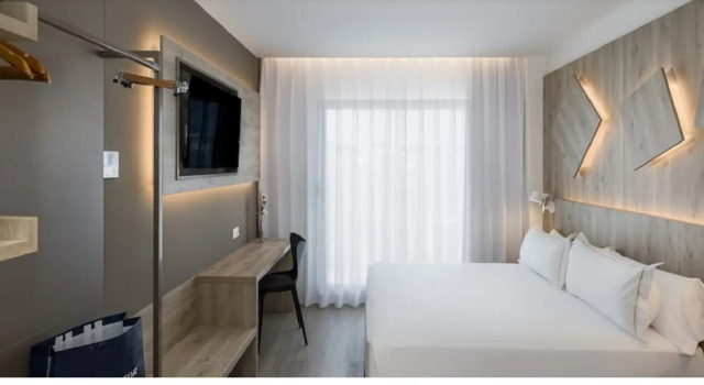 Senator Gandia Hotel