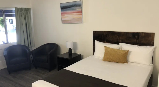 Номер Economy Coral Sands Motel