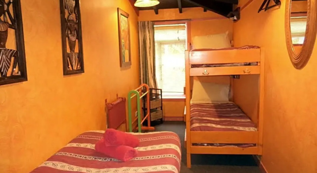 Трёхместный номер Standard Global Village Backpackers