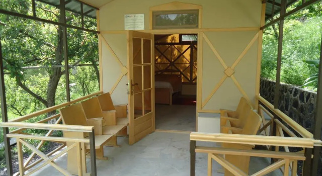 Номер Economy The River House Yeghegis
