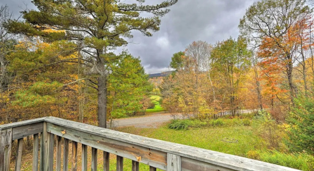 Catskills Home Near Skiing - Best of Both Worlds!, Buchen Sie Ferienhaus  