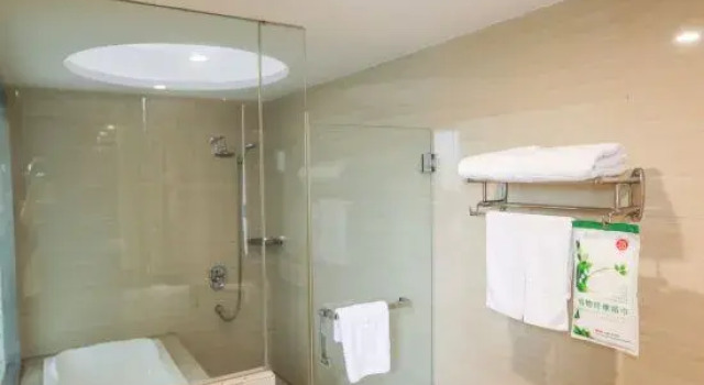 Люкс Deluxe Wenzhou Lima Business Hotel (Binhai Industrial Park Branch, Wenzhou Longwan Airport)