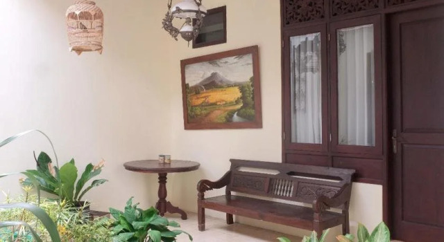 Griya Pamengkang - Javanese House