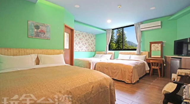 Люкс Deluxe Sun Moon Lake Tan Hsiang Yu B&B