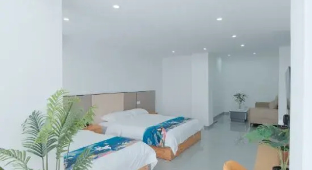 Люкс Deluxe Xishuangbanna Jinghong Peiyuan Hotel (Gasa Airport High-speed Railway Branch)