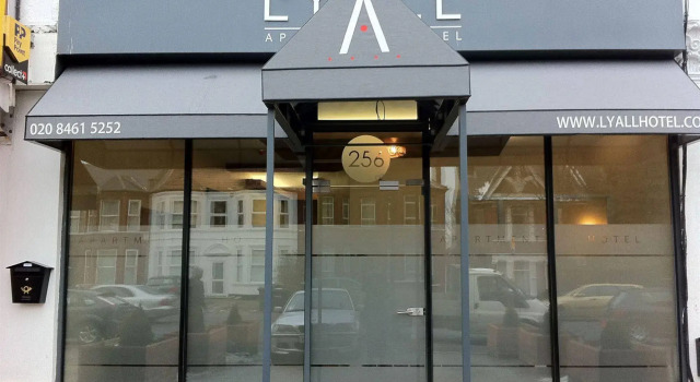 Lyall Apartment Hotel