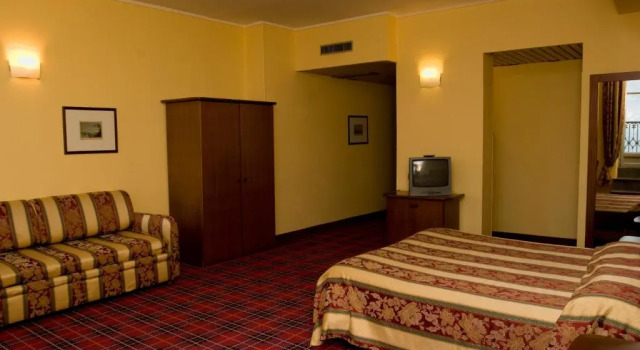 Семейный номер Standard Europalace Hotel