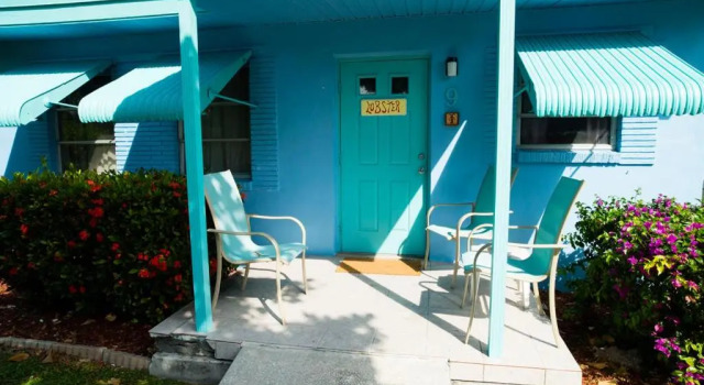 Коттедж Edgewater Lodge