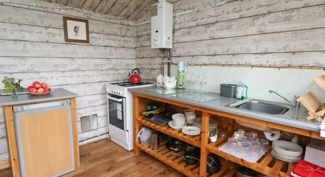 Sweet Briar Shepherds Hut, Buchen Sie Ferienhaus Llangorse Powys