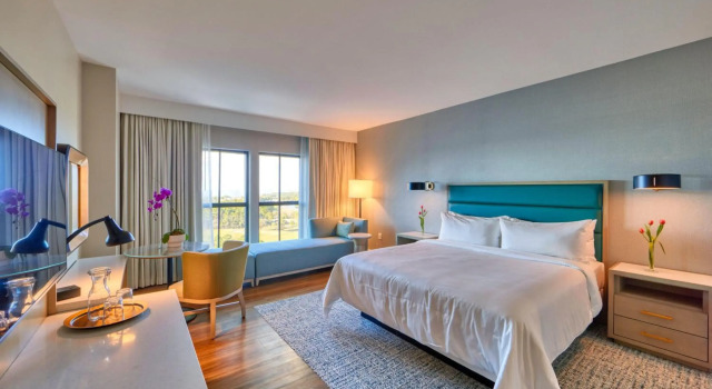 Hotel Effie Sandestin, Autograph Collection, Varaa Hotelli Hotellit Emerald Coast uima-altaalla, Uima-allas