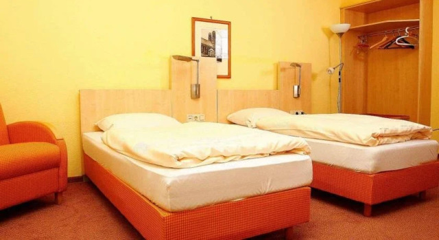 Berggasthof Ludwigshöhe, Varaa Hotelli Hotellit Baijeri pysäköinnillä, Pysäköinti