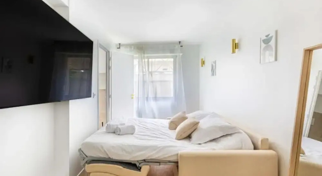 Апартаменты Lavie Maison Equipped Studio