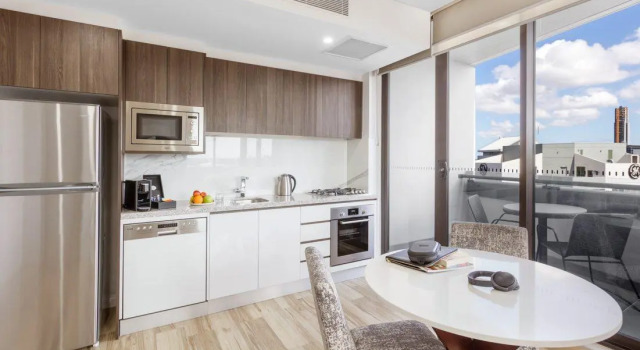 Люкс Luxury Meriton Suites Church Street, Parramatta