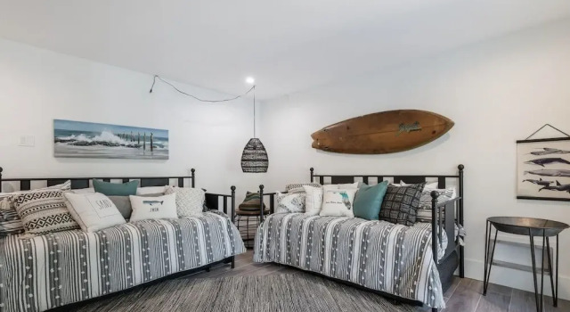 Коттедж Sizzling Summer Rates at Surf Side Beach House  GULF VIEWS Elevator (Beach Retreats)