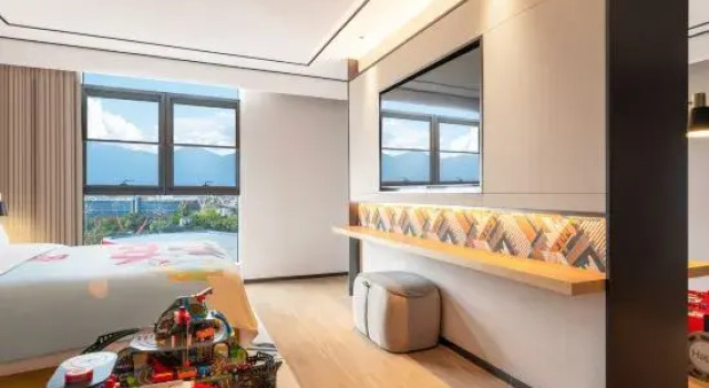 Семейный люкс Hilton Garden Inn Kunming Dianchi