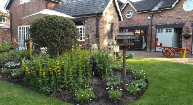 The Coachmans Cottage, Rezervasyon Tatil Evi Trafford kır evleri, Küçük Ev