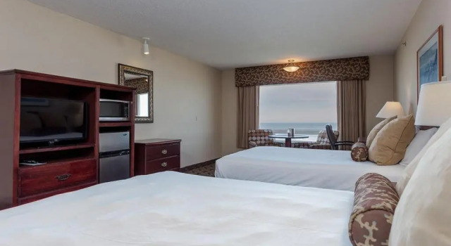 Четырёхместный номер Deluxe Seagrass Oceanfront Inn