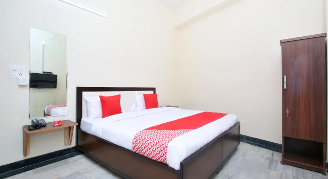 OYO Flagship 14326 Hotel Moonlight, Book Hotel Mohali Punjab